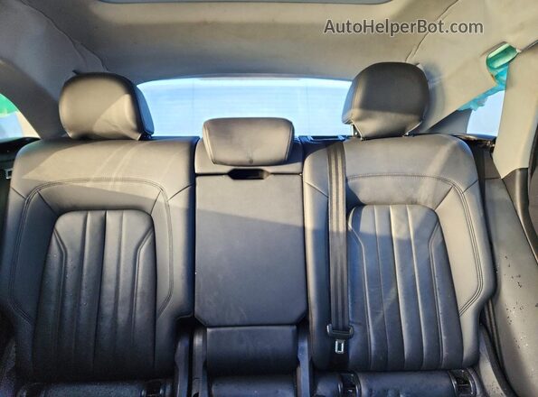 WA1BNAFY3J2194357 2018 AUDI Q5 Черный Вид задних сидений