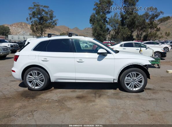 WA1BNAFY5K2042999 2019 AUDI Q5 Белый Панорамный вид салона 360°