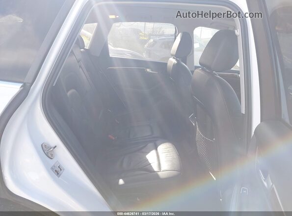 WA1C2AFP1HA078501 2017 AUDI Q5 Белый Вид наклейки с VIN-кодом