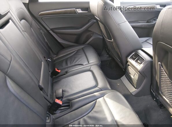 WA1C2AFP2HA065613 2017 AUDI Q5 Gray Вид наклейки з VIN-кодом