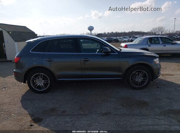 WA1C2AFP2HA065613 2017 AUDI Q5 Gray Вид задньої частини салону