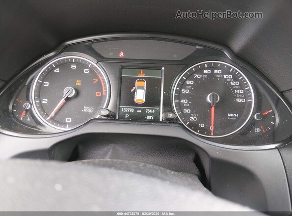 WA1C2AFP3HA088852 2017 AUDI Q5 Black Հետևի նստատեղերի տեսք
