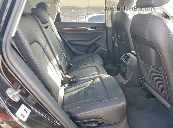WA1C2AFP5HA098041 2017 AUDI Q5 Black Вид задніх сидінь