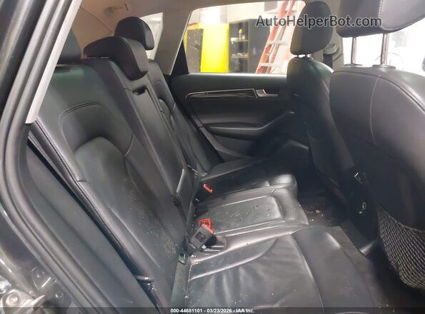 WA1C2AFP8HA094713 2017 AUDI Q5 Gray VIN կոդի պիտակի տեսք