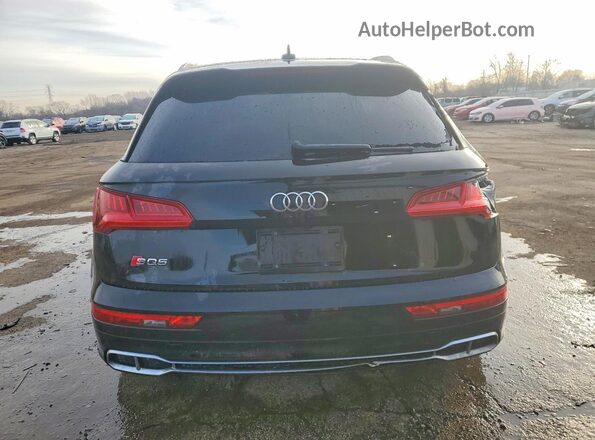 WA1C4AFY5J2158726 2018 AUDI SQ5 Black Widok z tyłu