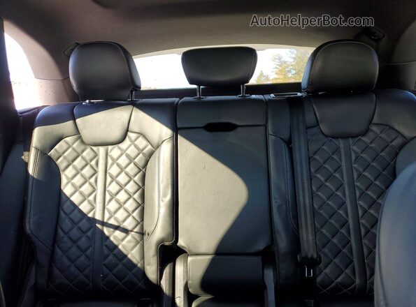 WA1C4AFY6K2099283 2019 AUDI SQ5 Gray Widok tylnych siedzeń