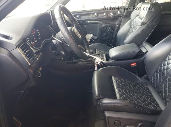 WA1C4AFY6M2046117 2021 AUDI SQ5 Серый Вид салона спереди