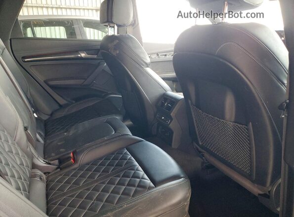 WA1C4AFY6M2046117 2021 AUDI SQ5 Серый Вид задней части салона