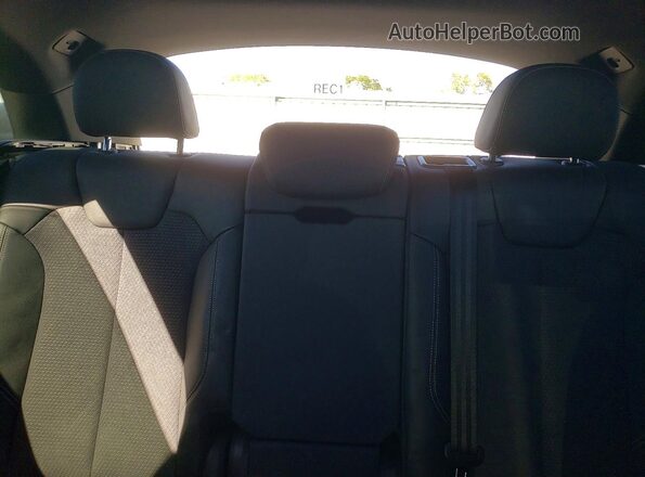 WA1C4AFY9M2045477 2021 AUDI SQ5 Белый Вид задних сидений