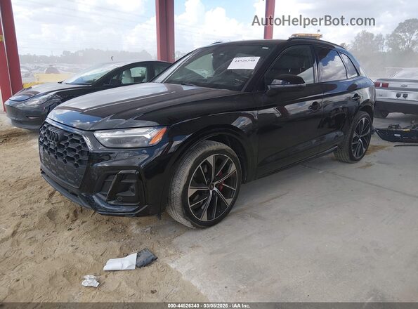 WA1C4BFY1R2053019 2024 AUDI SQ5 Черный Передняя левая четверть