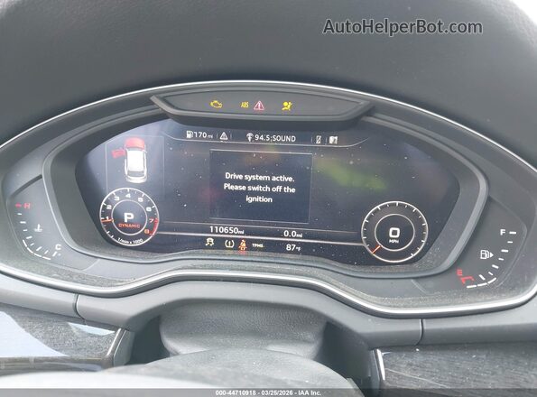 WA1CNAFY5J2171683 2018 AUDI Q5 Белый Вид задних сидений