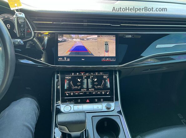 WA1CVAF17KD047343 2019 AUDI Q8 Black Սարքավորումների վահանակի տեսք