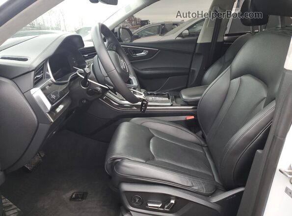 WA1CVBF10ND022892 2022 AUDI Q8 Белый Вид салона спереди
