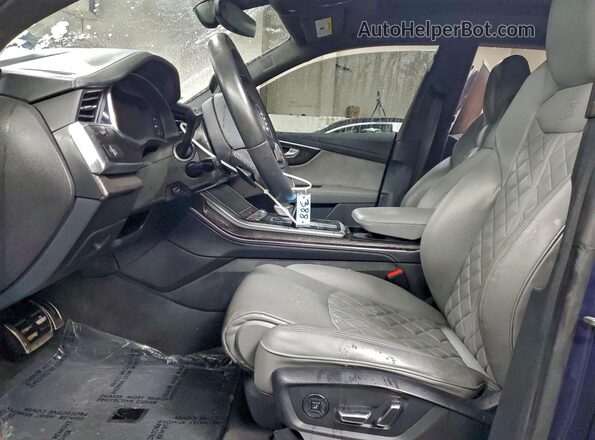 WA1CWBF19MD033840 2021 AUDI SQ8 Синий Вид салона спереди