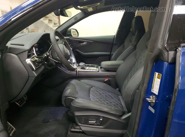 WA1CWBF1XSD010290 2025 AUDI SQ8 Синий Вид салона спереди