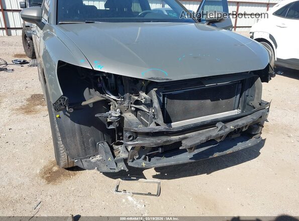 WA1DECF32M1040175 2021 AUDI Q3 Gray Вид спереду