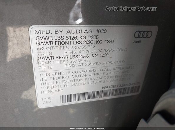 WA1DECF32M1040175 2021 AUDI Q3 Gray Вид підкапотного простору