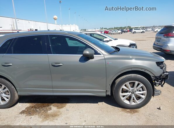 WA1DECF32M1040175 2021 AUDI Q3 Gray Панорамний вид салону 360°