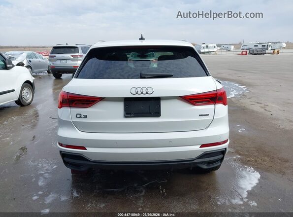 WA1DECF32N1095596 2022 AUDI Q3 White 