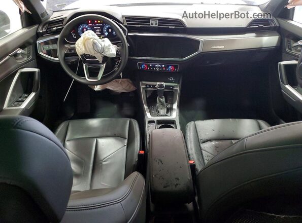 WA1DECF32S1049214 2025 AUDI Q3 Blue Widok deski rozdzielczej