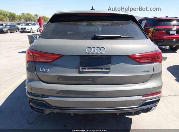 WA1DECF33N1072358 2022 AUDI Q3 Серый 