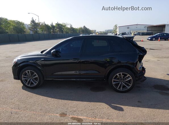 WA1DECF34P1113860 2023 AUDI Q3 Black 