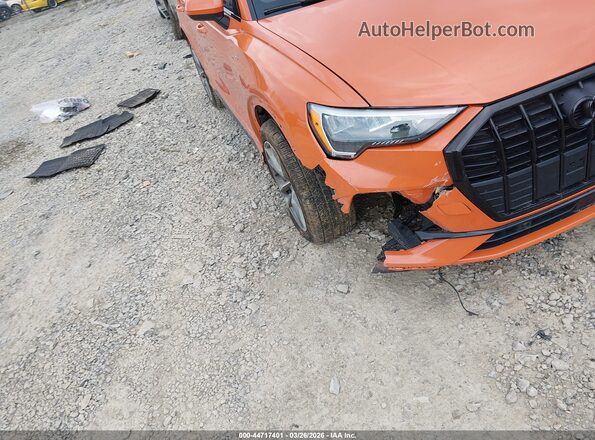 WA1DECF35N1047591 2022 AUDI Q3 Orange Front view