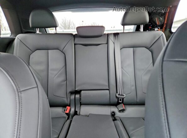 WA1DECF36S1009332 2025 AUDI Q3 Gray Вид задніх сидінь