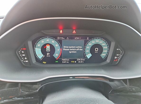WA1DECF36S1009332 2025 AUDI Q3 Gray Вид щитка приладів