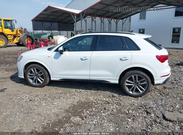 WA1DECF38S1078572 2025 AUDI Q3 Белый Панорамный вид салона 360°