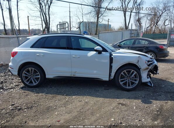 WA1DECF38S1078572 2025 AUDI Q3 Белый Вид задней части салона