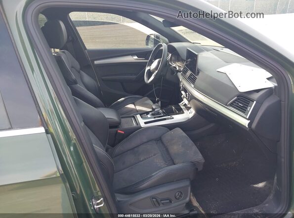 WA1E2AFY6M2092612 2021 AUDI Q5 Зеленый Вид салона спереди