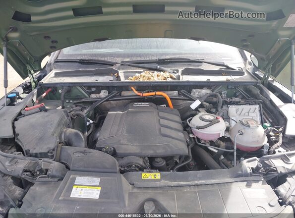 WA1E2AFY6M2092612 2021 AUDI Q5 Зеленый Вид сзади