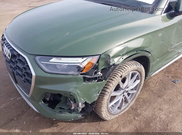 WA1E2AFY6M2092612 2021 AUDI Q5 Зеленый Вид спереди