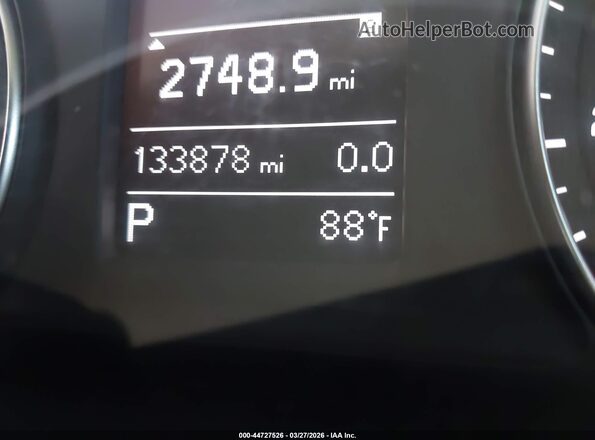 WA1ECCFS8HR010574 2017 AUDI Q3 Red 