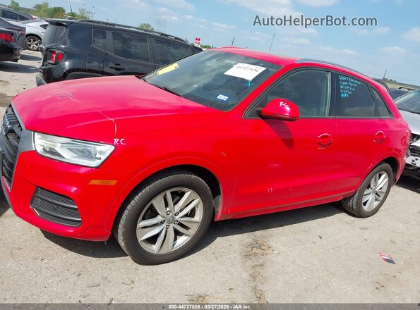 WA1ECCFS8HR010574 2017 AUDI Q3 Red Панорамний вид салону 360°