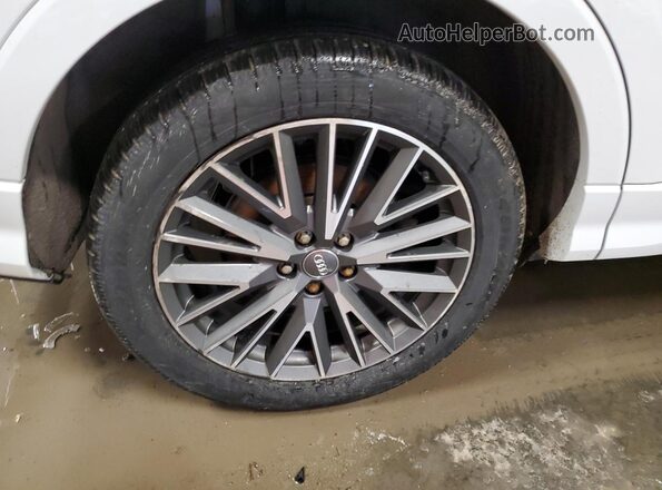 WA1EECF34L1072886 2020 AUDI Q3 Белый 