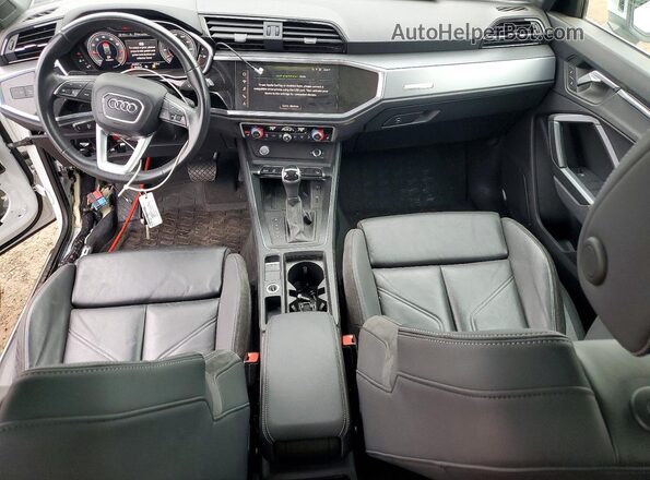 WA1EECF36L1081220 2020 AUDI Q3 Белый Вид панели приборов