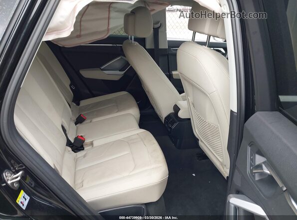 WA1EECF39L1027779 2020 AUDI Q3 Черный Вид наклейки с VIN-кодом
