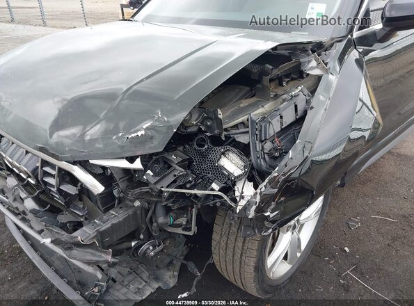 WA1EECF39L1027779 2020 AUDI Q3 Черный Вид спереди
