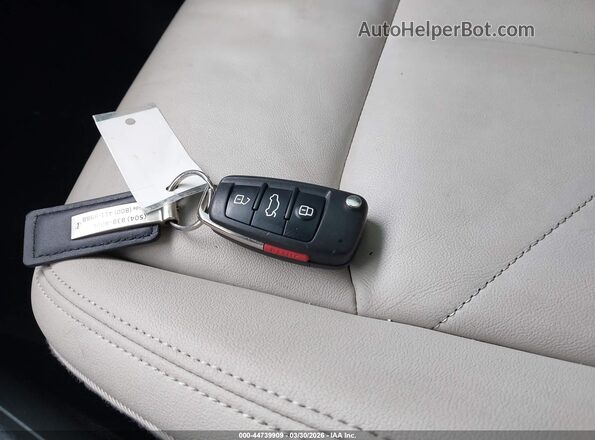 WA1EECF39L1027779 2020 AUDI Q3 Черный Вид панели приборов