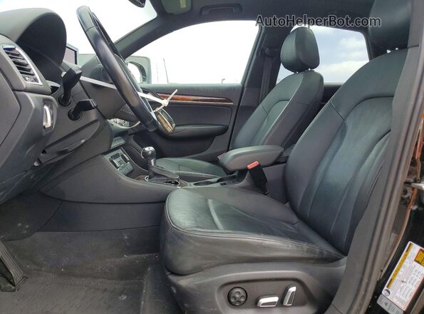 WA1EFCFS2GR021401 2016 AUDI Q3 Black Widok wnętrza z przodu