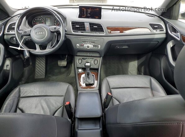 WA1EFCFS2GR021401 2016 AUDI Q3 Black Widok deski rozdzielczej