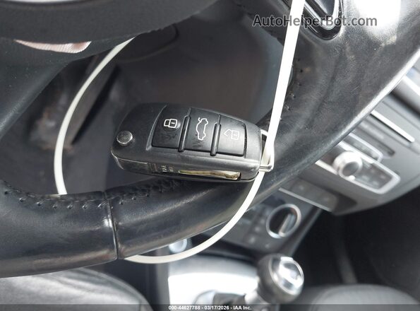 WA1EFCFS3GR015316 2016 AUDI Q3 White წინა პანელის ხედი