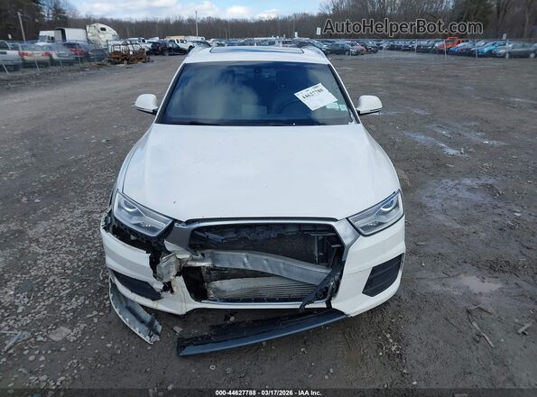 WA1EFCFS3GR015316 2016 AUDI Q3 White უკანა სალონის ხედი
