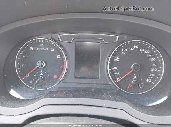 WA1EFCFS3GR015316 2016 AUDI Q3 White უკანა სავარძლების ხედი