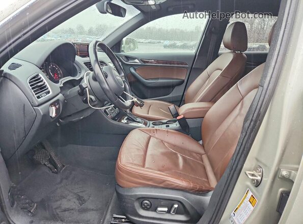 WA1EFCFS4GR019973 2016 AUDI Q3 Серебряный Вид салона спереди