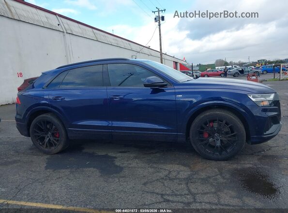 WA1EVAF11KD030532 2019 AUDI Q8 Синий Вид задней части салона
