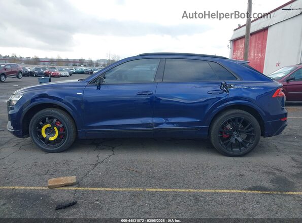 WA1EVAF11KD030532 2019 AUDI Q8 Синий Панорамный вид салона 360°
