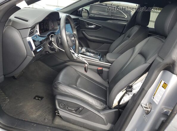 WA1EVAF14KD020254 2019 AUDI Q8 Silver Widok wnętrza z przodu